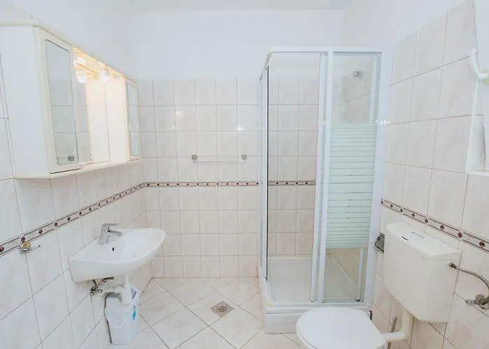 Pensionat Vrlika 3*