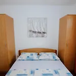Vrlika Traù