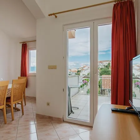 Pensionat Vrlika Trogir