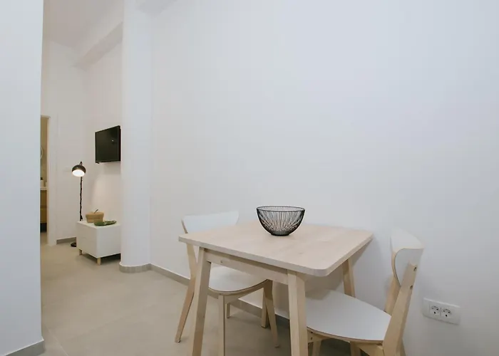 Vrlika Trogir