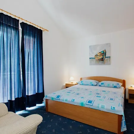 ゲストハウス Vrlika 3*