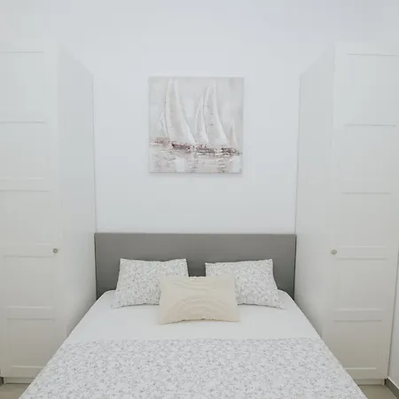 Vrlika ゲストハウス 3*